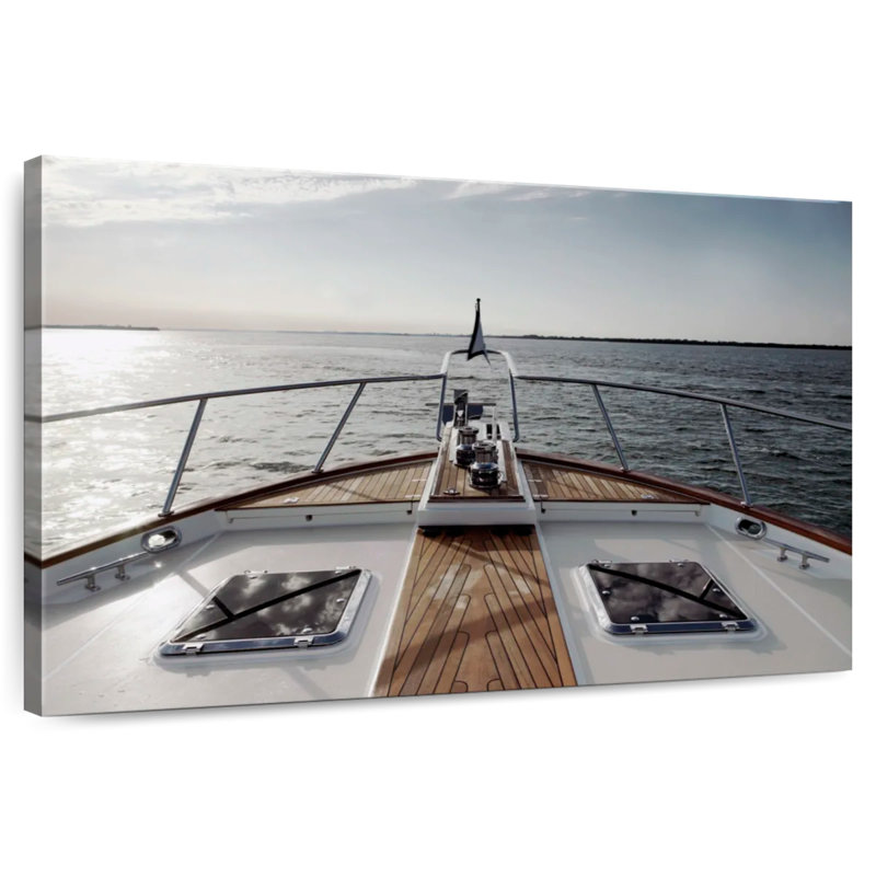 Mehar Bow of Florida Yacht, H 32 po x l 48 po