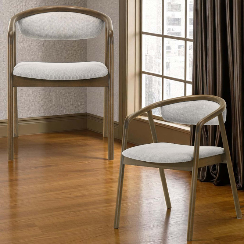 Élégant fauteuil de salle à manger rembourré en chenille gris avec structure en bois d'hévéa massif et rembourrage confortable, parfait pour les maisons modernes.
