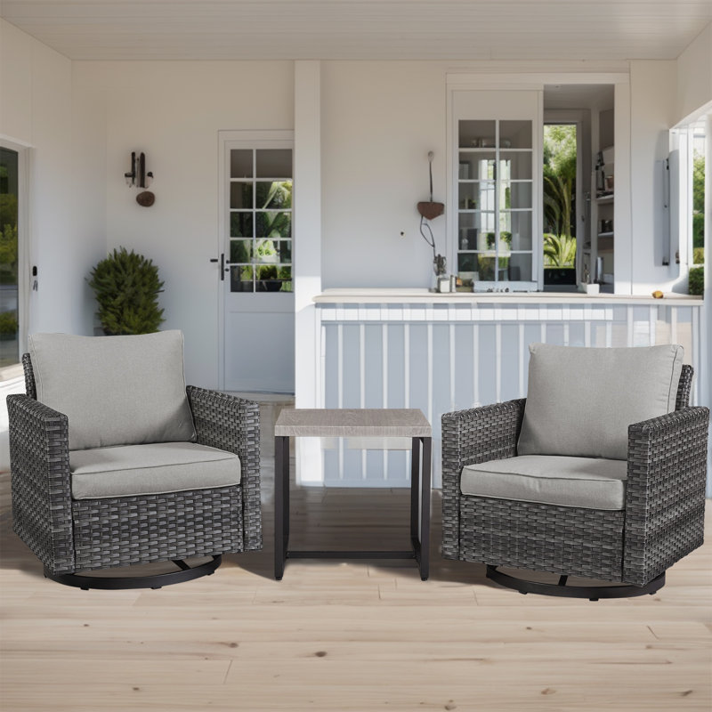 Table basse et chaises d'appoint en osier pivotant avec coussins en oléfine de 4 po Naresa, Gris, Gris