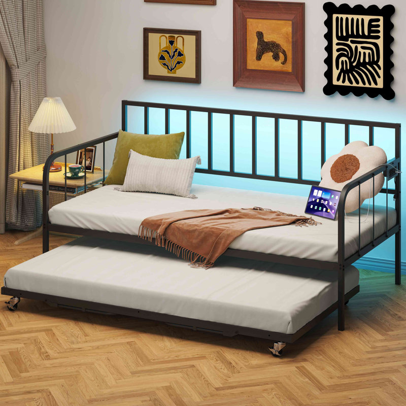 Daybed With Trundle, Metal Trundle Bed, Sofa Bed Frame With Heavy Duty Metal Slats Sppports, Space Saving, For Living Room, Bedroom And Guest Room