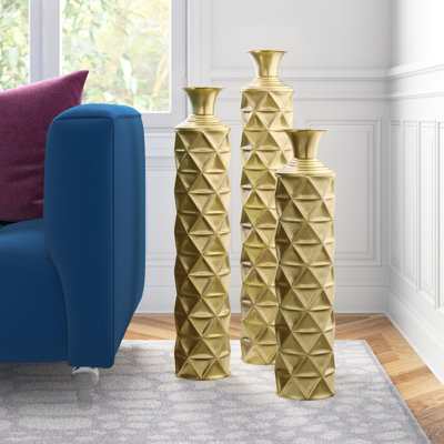 Lago 3 Piece Gold Metal Table Vase Set