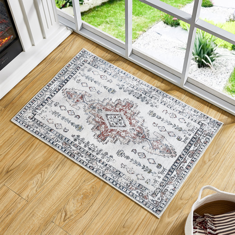 Florant Non-Slip Machine Washable Oriental Indoor Area Rug in Red/Beige/Cream, Rectangle 2' x 3'