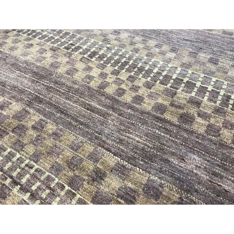 Hand-Knotted High-Quality Gray Area Rug