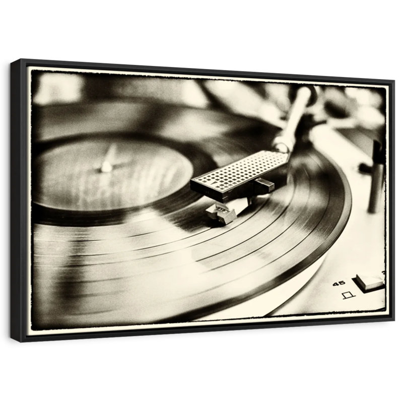 Reproduction d'art sur toile avec tourne-disque, H 29 po x l 43 po