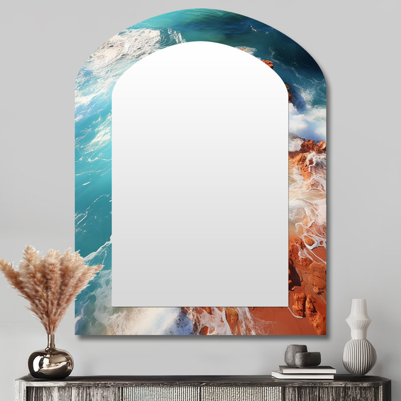 Aérien, tranquillité, plages tropicales en bleu ciel II - miroir décoratif arqué de plage, miroir mural asymétrique bleu, impression d'art en métal
