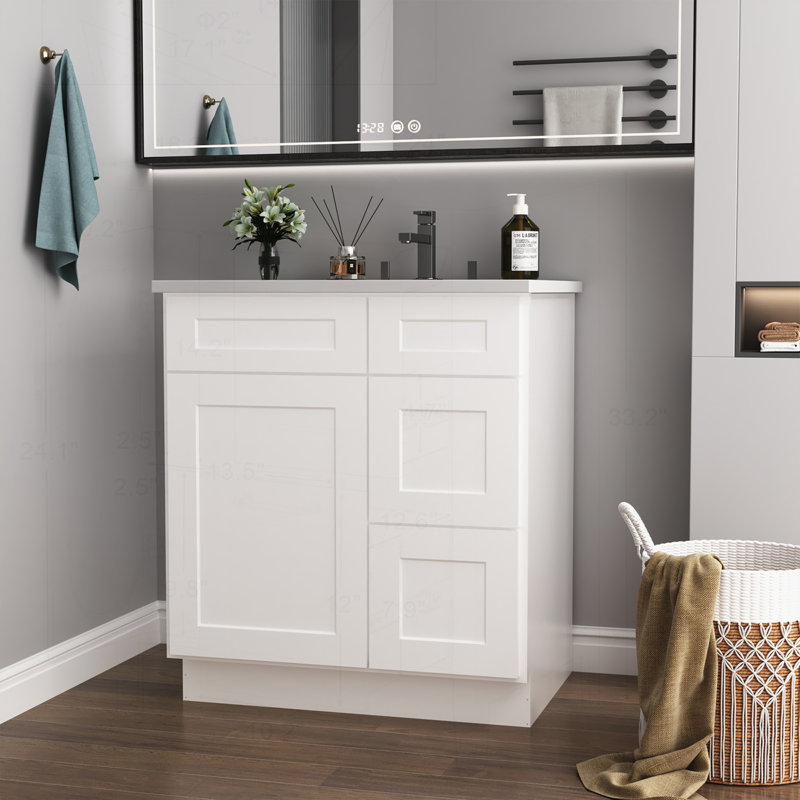 Armoire de salle de bain classique et élégante avec rangement polyvalent et fonctionnalité supérieure, Blanc