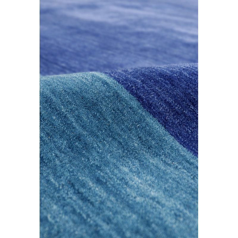 Handmade Blue Viscose 4' x 6' Rectangular Rug