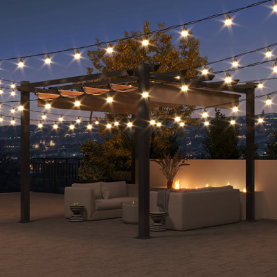 Pergola en aluminium avec auvent
