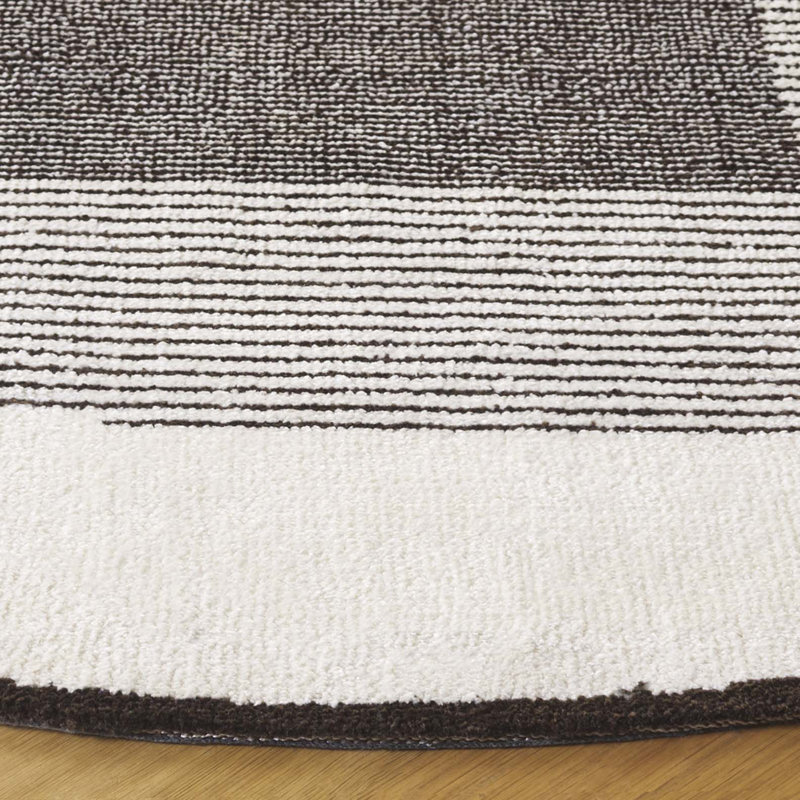 Leisl Performance Geometric Rug, Round 6'