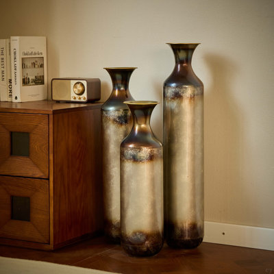Vase de plancher Medhansh