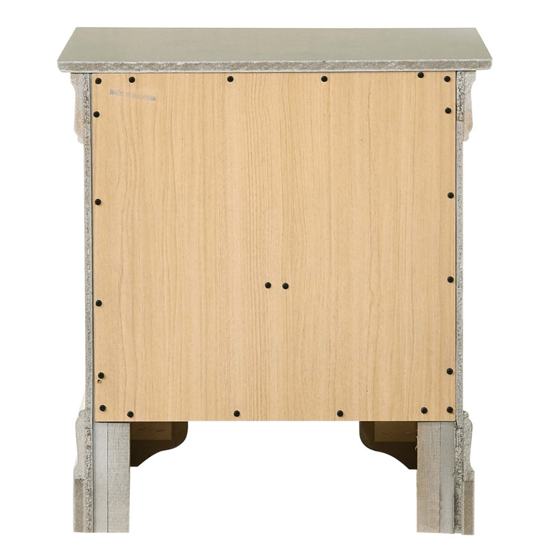 Table de chevet de charme, Champagne