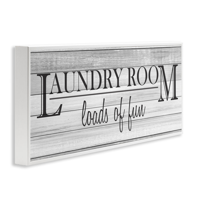 «Fun Laundry Laundry», H 10 po x l 24 po, Giclée encadrée blanc bord de mer