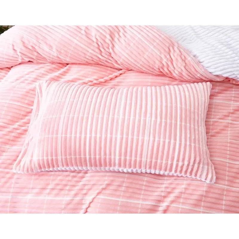 Polyester Striped Bedspread with Pillowcases Included, Double Bedspread + 2 Standard Pillowcases
