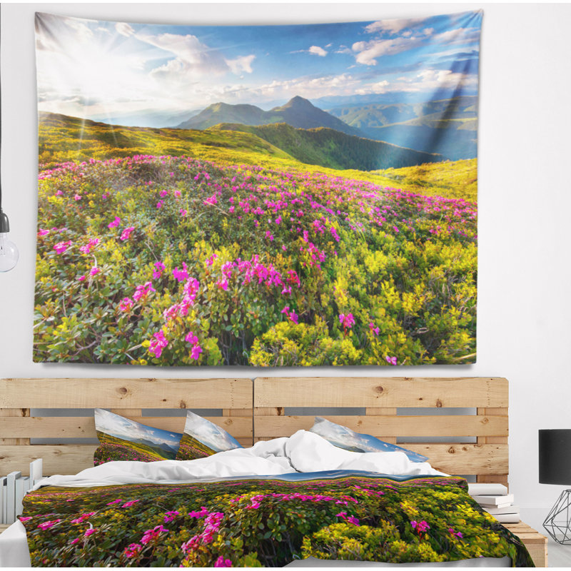 Paysage, été, tapisserie de fleurs de rhododendrons, H 32 po x l 39 po