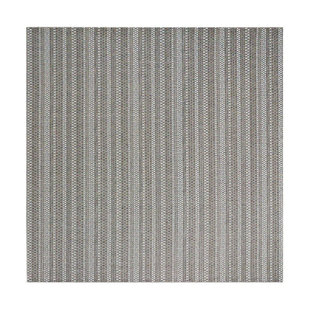Tapis gris tissé à plat
