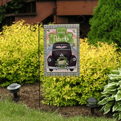 St. Pat's Pickup Garden Flag