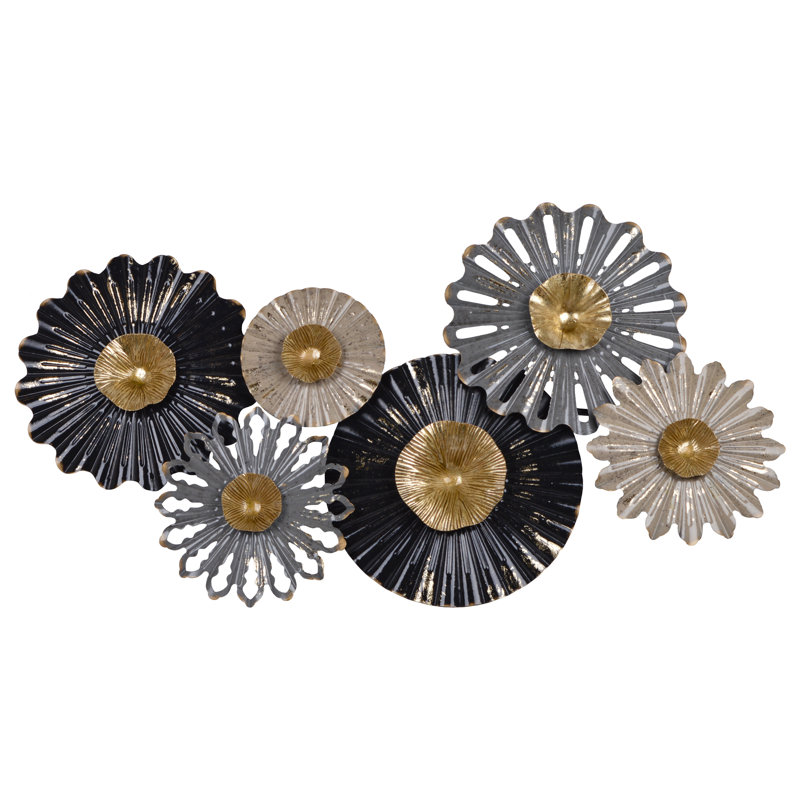 Abstract Wall Decor on Metal