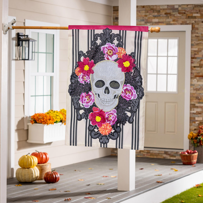 Drapeau de maison Happy Skull