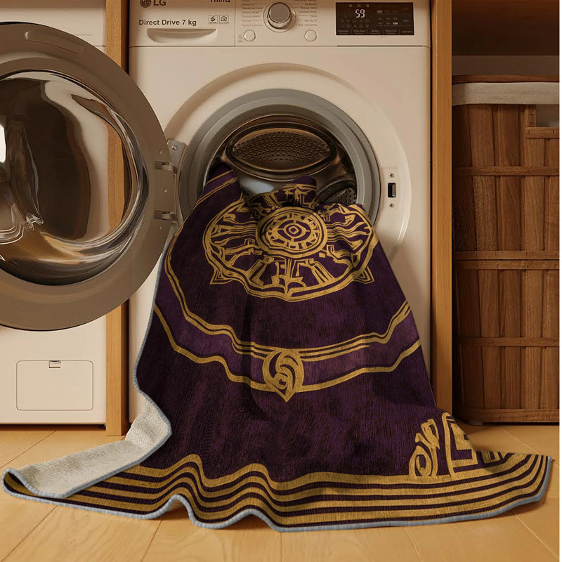 Aegis Ornament Rug, Square 8'