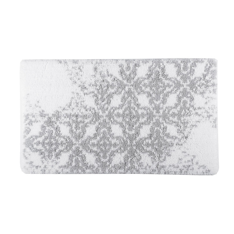 Vintage Geometric Bath Rug, 24" W x 39" L