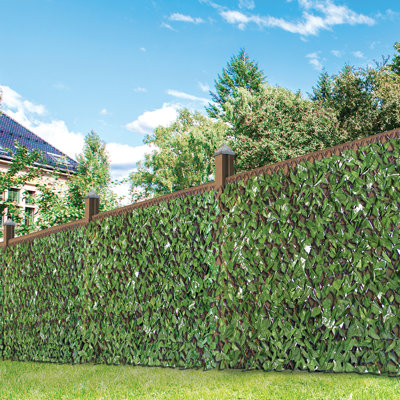 UV Resistant Plants & Flowers Wall Decor