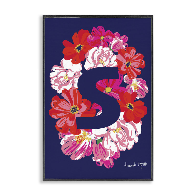 «Floral Bloom», lettre S, estampe numérique encadrée par Hannah Louise Byatt, H 18 po x l 12 po, Giclée encadrée noir minuit