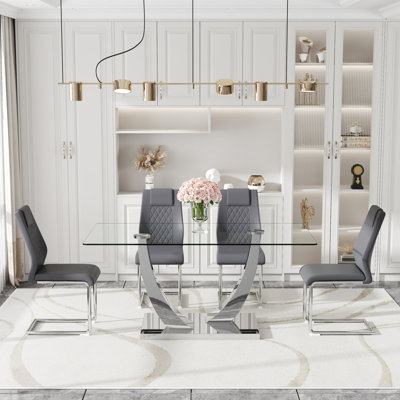Ensemble de table de salle à manger de 63 po en verre pour 4 personnes, ensemble de table de salle à manger pour 4 personnes, table de cuisine moderne et chaises en cuir synthétique pour 4 personnes, table de salle à manger avec plateau rectangulaire en verre trempé et base argentée.