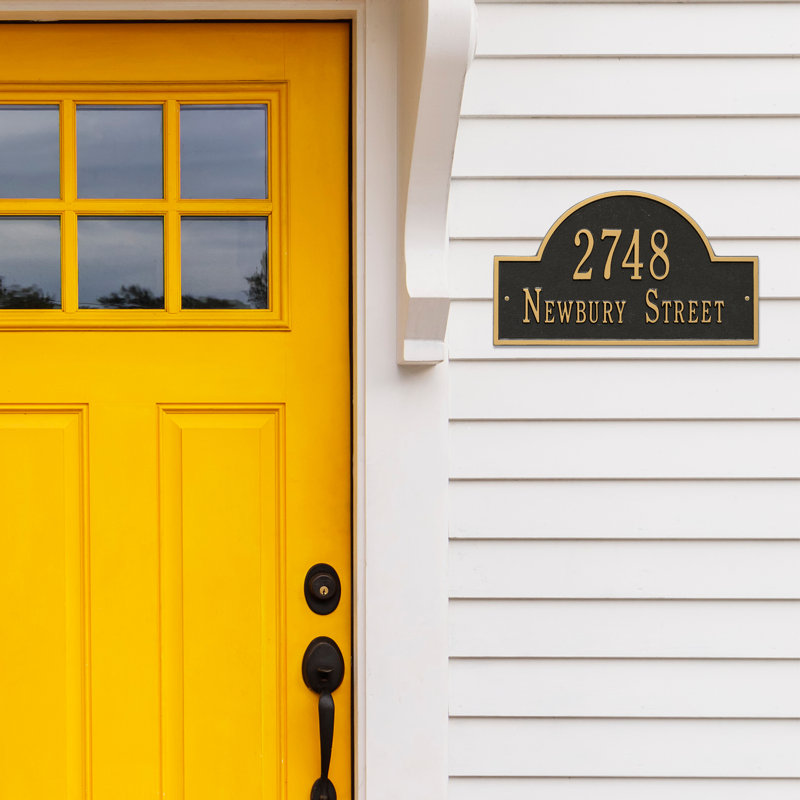 2-Line Wall Address Plaque, Yes, Black and Gold