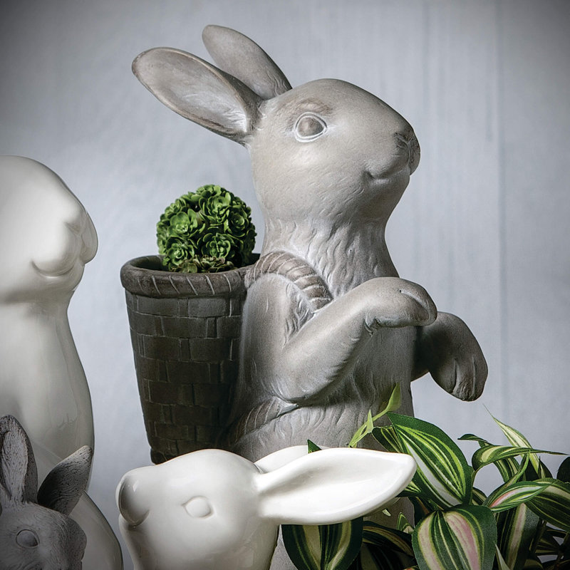 Lapin debout avec panier à fleurs H 16 po; gris