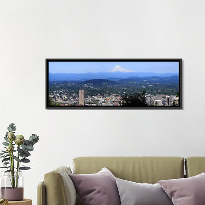 High Angle View of a City, Mt Hood, Portland, Oregon, États-Unis 2010 - Reproduction de photo panoramique non encadrée
