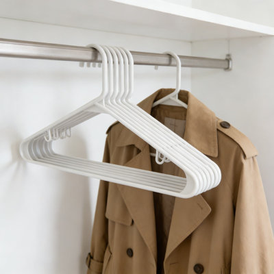50 Pack White Plastic Hangers With Built-In Hooks, Durable Slim Fit Clothes Hangers For Shirts, Dresses, Coats, Space Saving Closet Organization