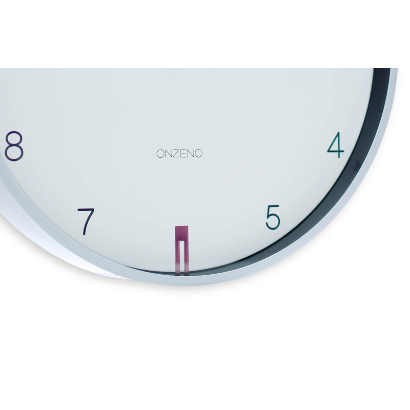 The Striking 30.5Cm Silent Wall Clock
