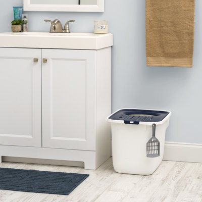 Plastic Enclosed Litter Box with Scoop
