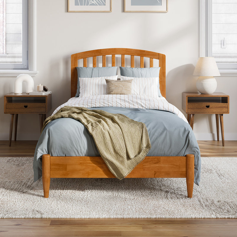 Lit plateforme en bois massif Audriel, Simple TG, Caramel clair