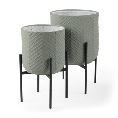 Neema 15" Pot Planter