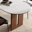 Table de salle à manger moderne et minimaliste-598530189