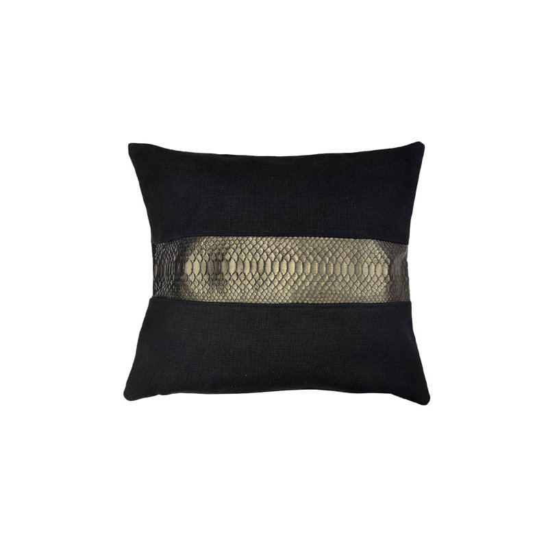 Peau de serpent noire et dorée