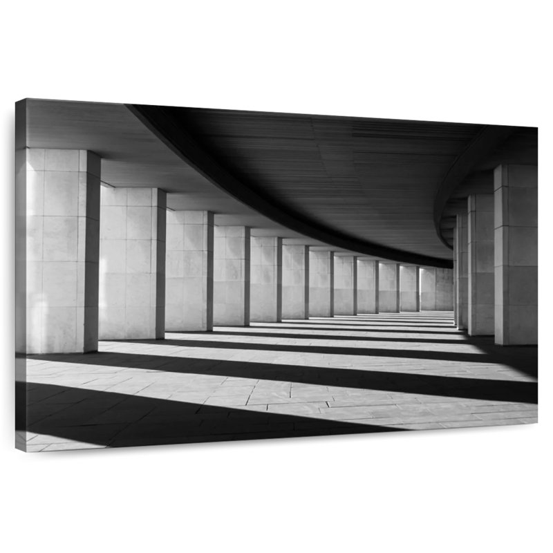 Endless Corridor Columns