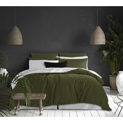 Alia Comforter to Coverlet Set
