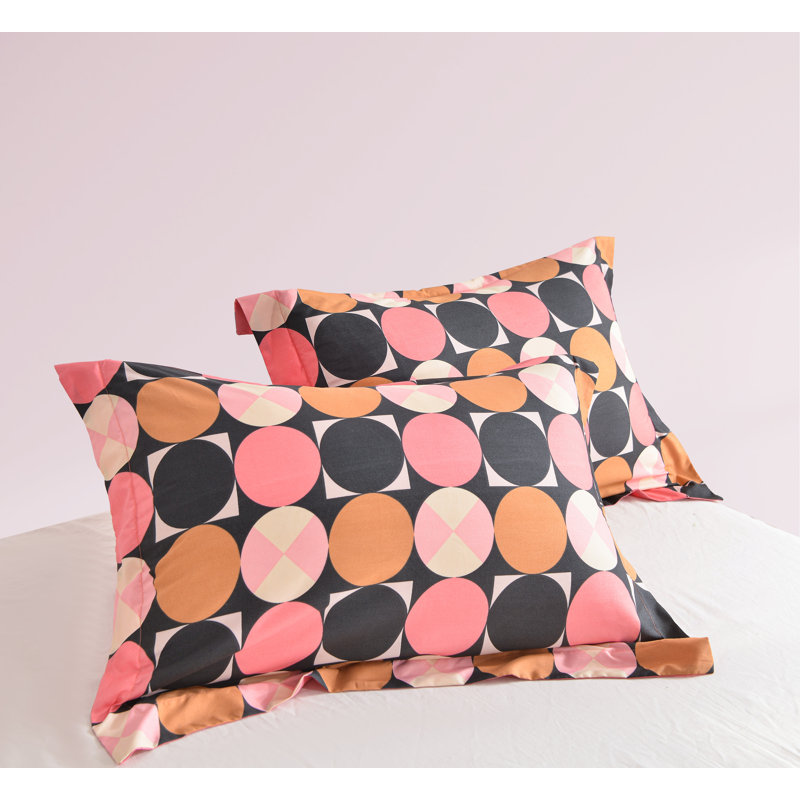 Twin Pink and Black Down Alternative Microfiber Comforter Set