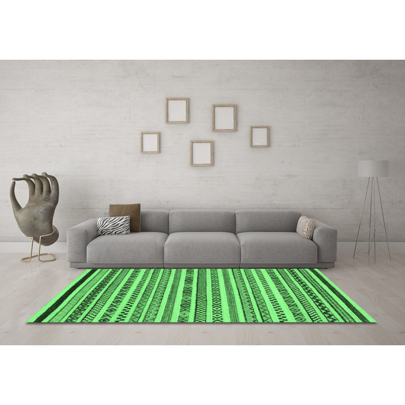 Washable Geometric Indoor Rug, Round 6'