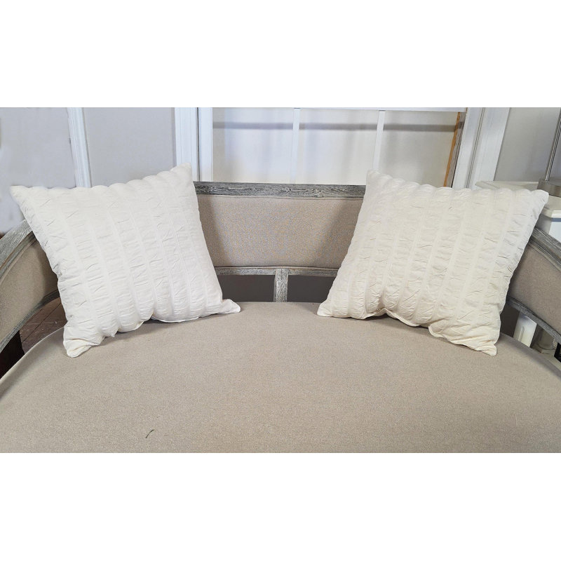 Wrinkled 2-Set Decorative Pillows