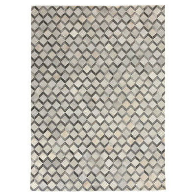 Geometric Leather/Cowhide Area Rug in Ivory/Silver/Beige