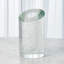 Vase incliné transparent avec bulles