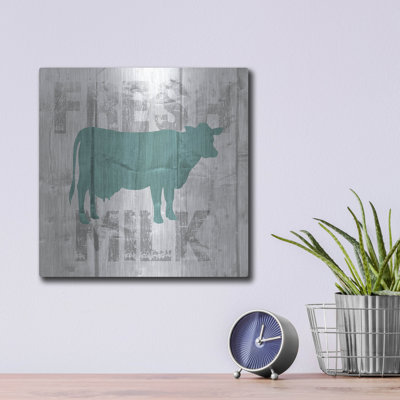 «Fresh Milk» par Alicia Soave sur métal