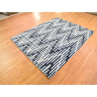 Tapis noir et blanc en laine pure et texturée 8 pi x 10 pi 1 po CB577A6DAA2E454B912744FF593B4992
