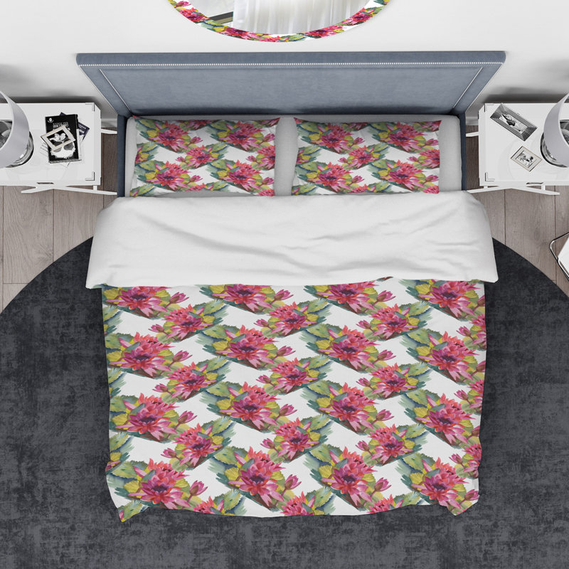 Eclectic Polyester Abstract Duvet Cover, King Duvet Cover + 2 Shams