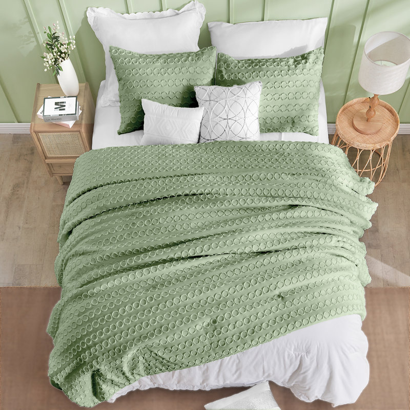 Sage Queen Microfiber Tufted Circle Comforter Set
