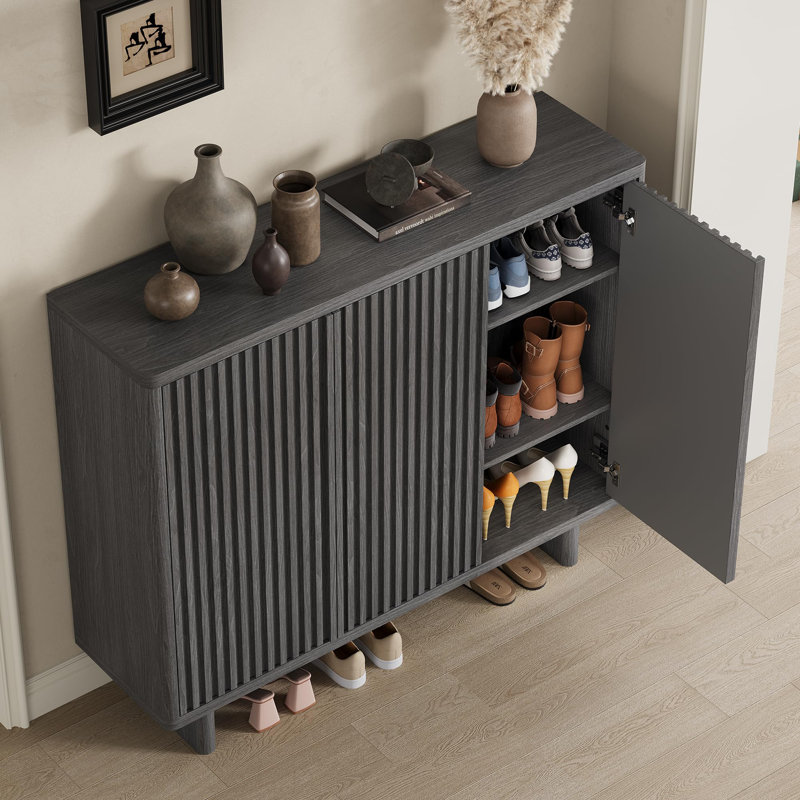 46" Fluted Door Shoe Cabinet, 5-Tier Entryway Shoe Storage with Adjustable Shelves, Gray