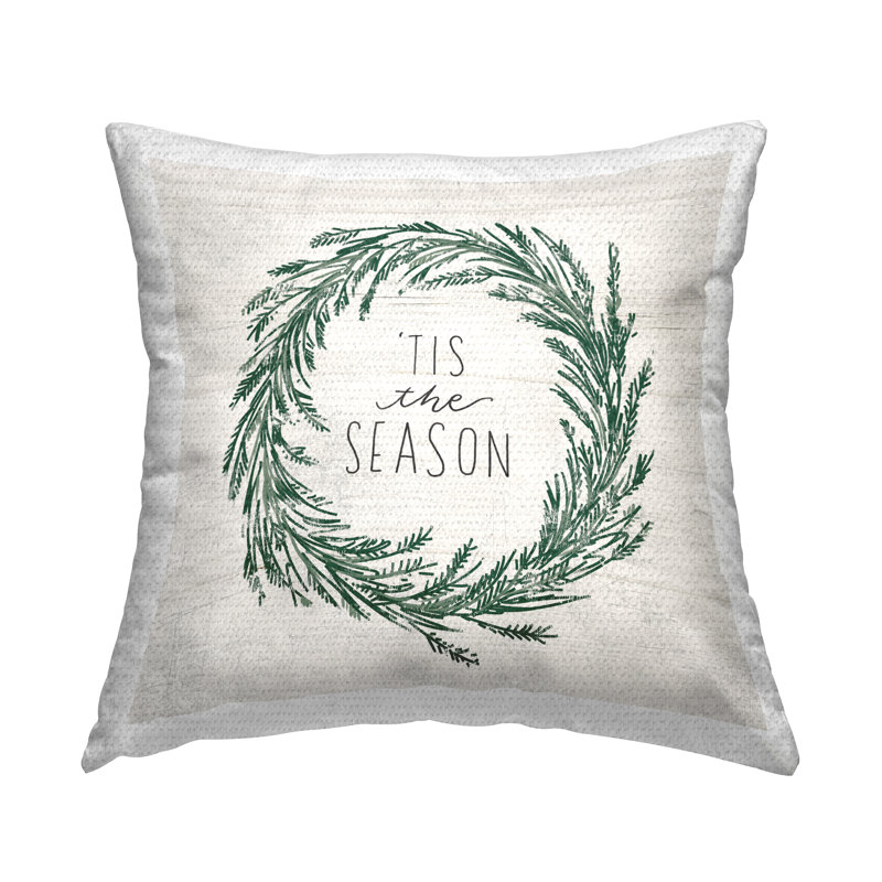 Coussin d'extérieur imprimé Tis The Season Wreath par Loni Harris
